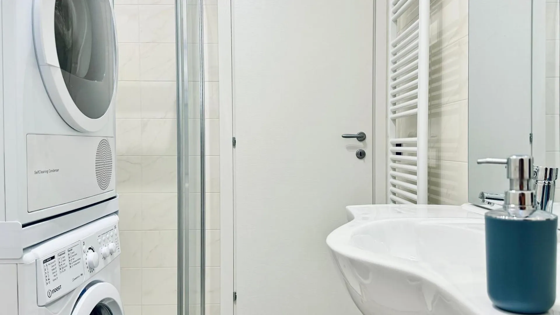 De House - Bg Cozy Apartment Bergamo 0*,