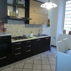 2* לינה וארוחת בוקר B&B Smeraldo Airport