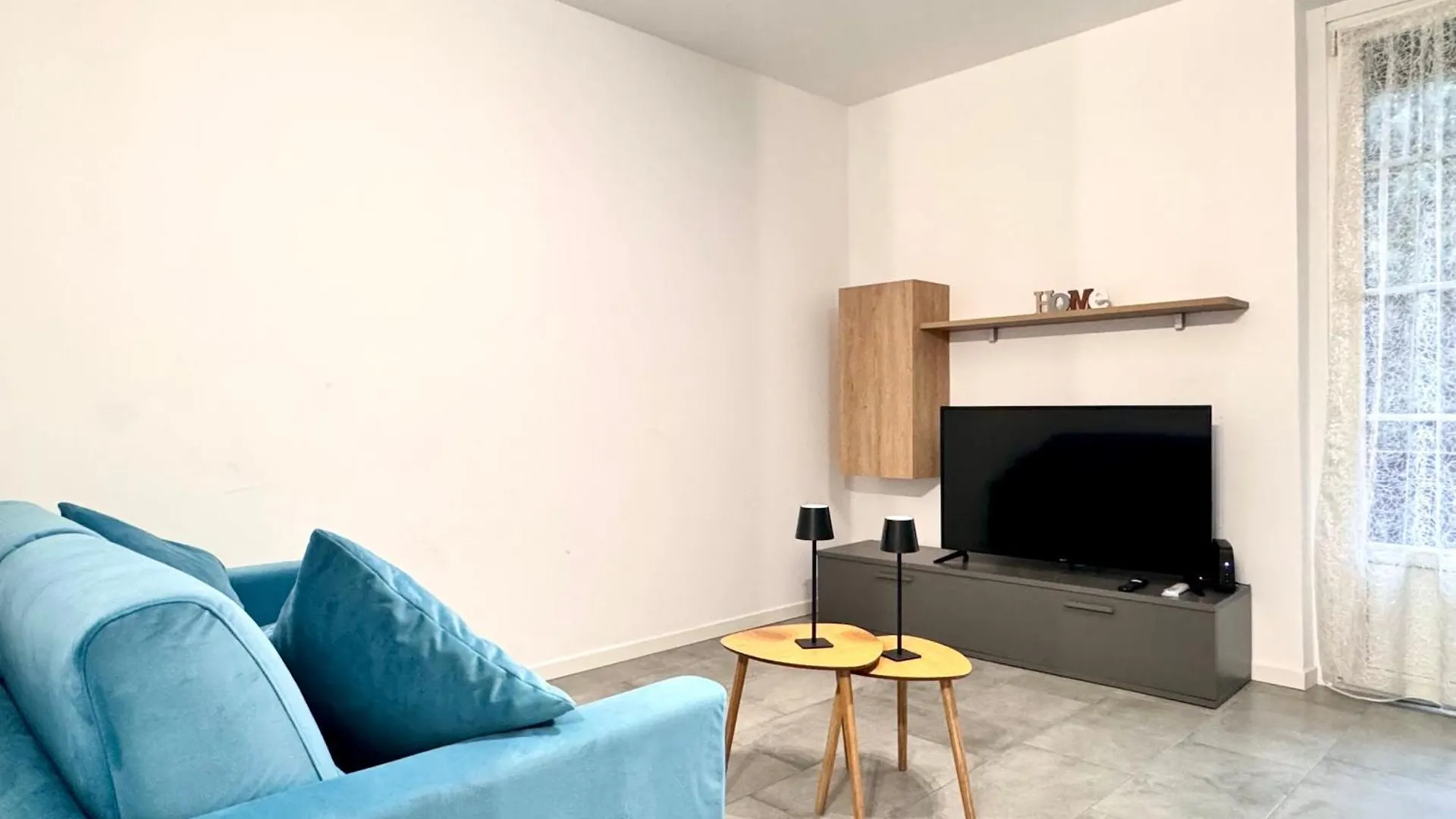 De House - Bg Cozy Apartment Bergamo 0*,  Italy